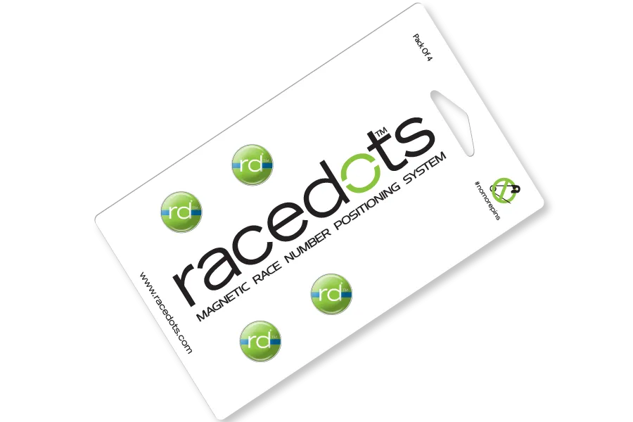 RaceDots: Magnetic Race Number Positioning System 4-Pack (High Five Panda)